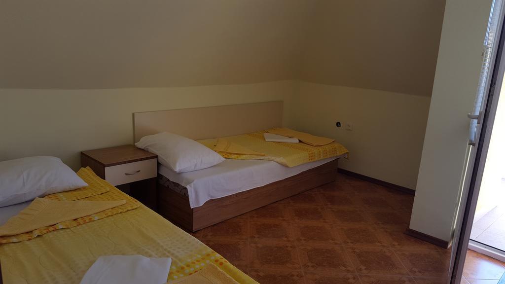 Villa Krisia Apartments Sozopol Exterior foto
